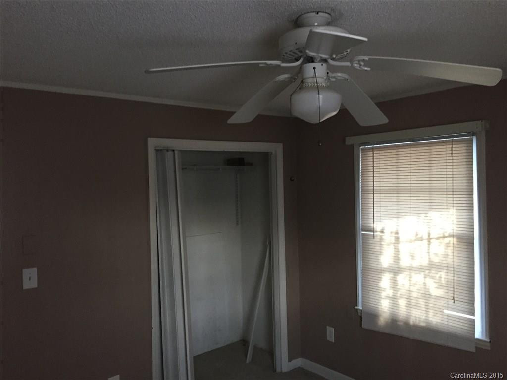 6 Springside Drive - Photo 15