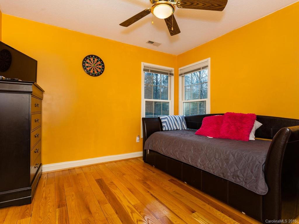 203 Weston Way - Photo 12