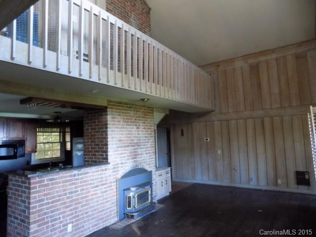3550 Hogback Mountain Road - Photo 3