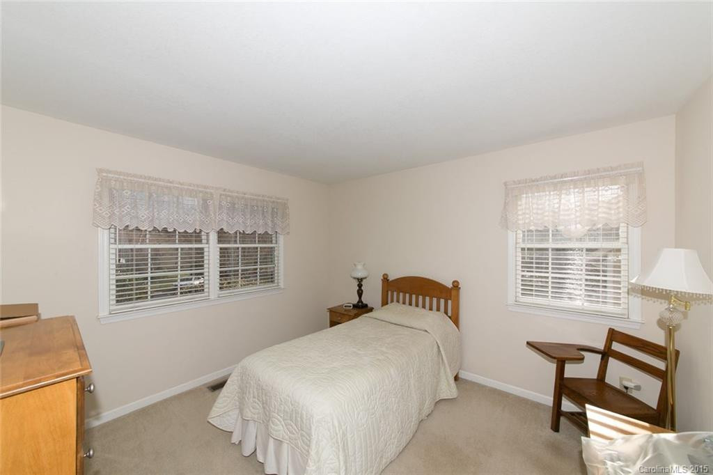 1032 Saddlebrook Drive #27 - Photo 18