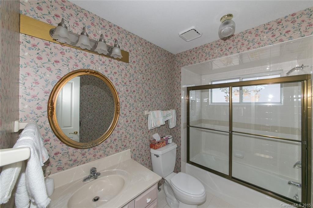 1032 Saddlebrook Drive #27 - Photo 19