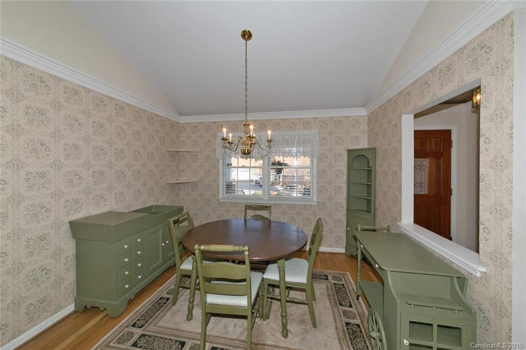 1032 Saddlebrook Drive #27 - Photo 3