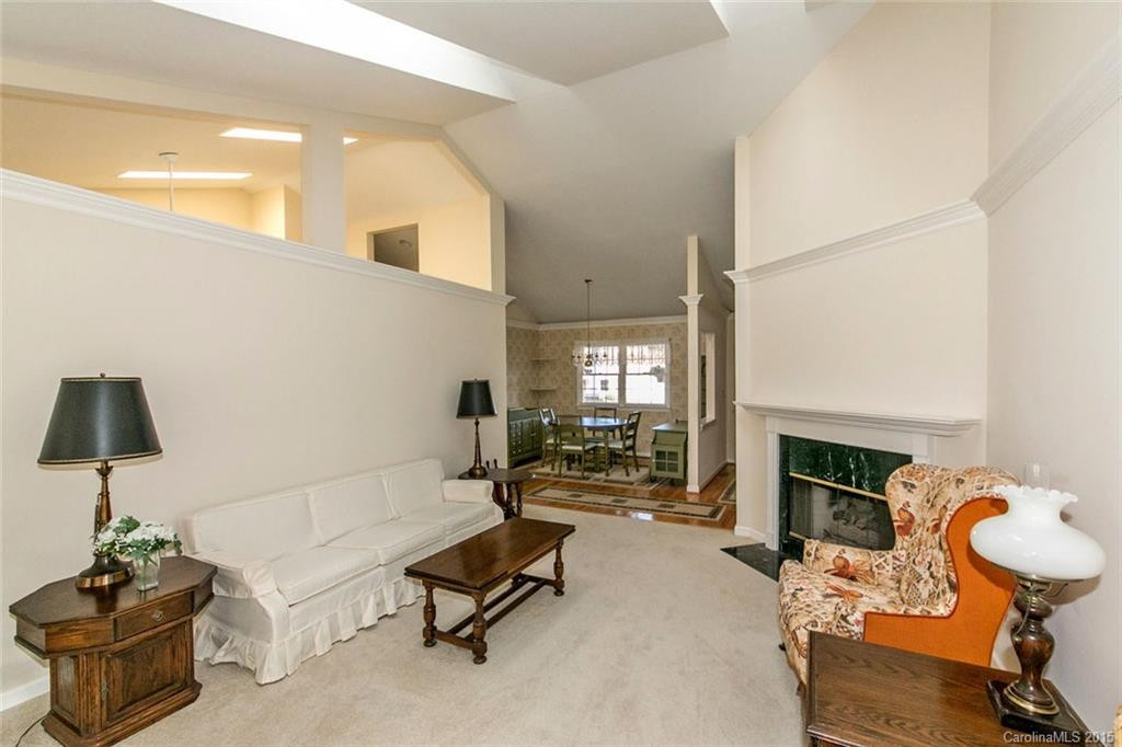 1032 Saddlebrook Drive #27 - Photo 5