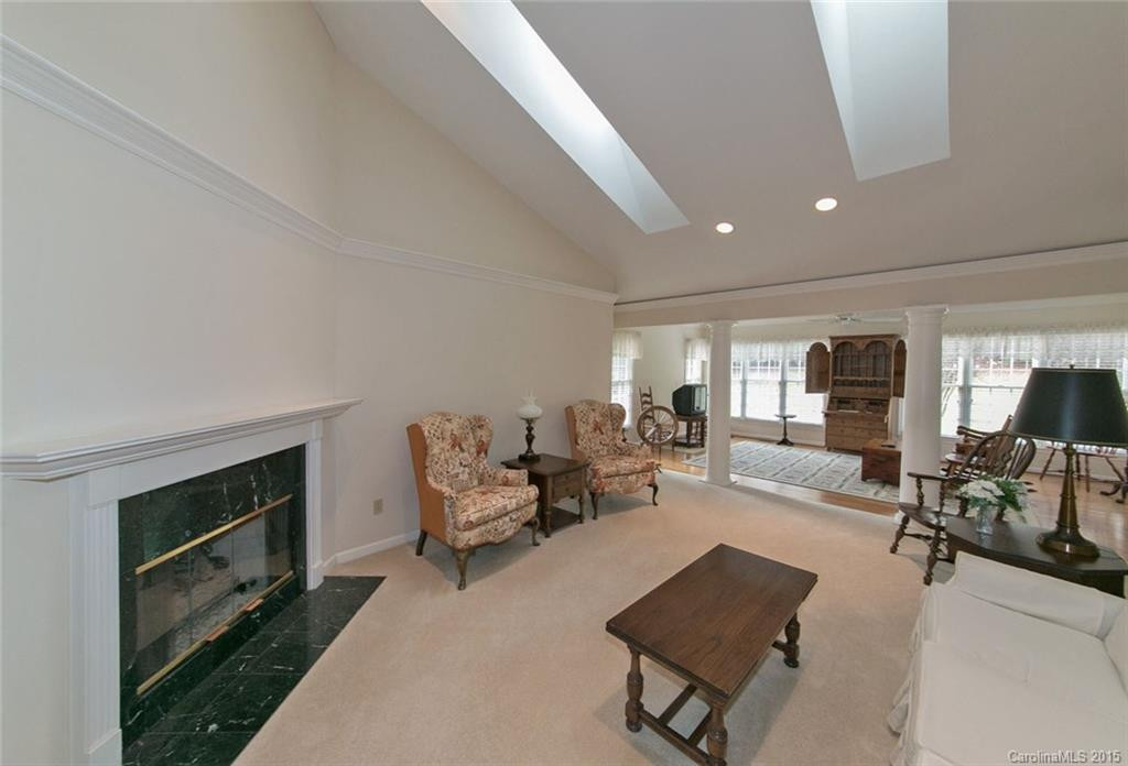 1032 Saddlebrook Drive #27 - Photo 7