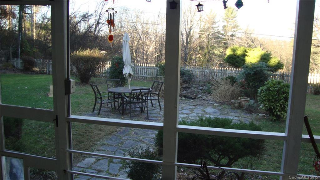 121 Briarwood Lane - Photo 13