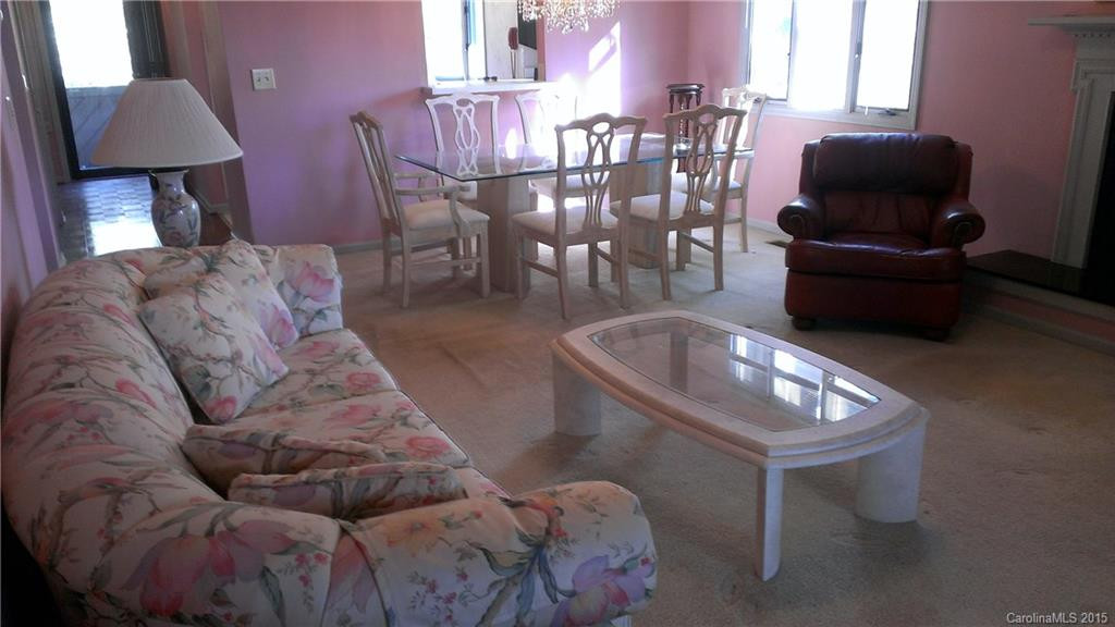 305 Piney Mountain Drive #R3 - Photo 4