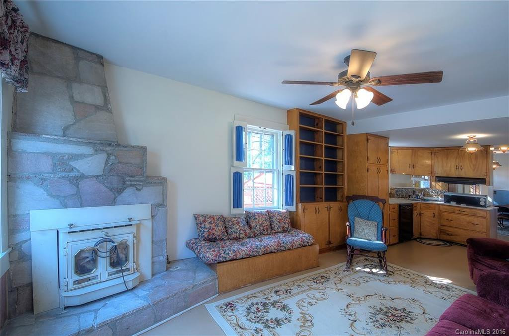 194 Oakdale Drive - Photo 6