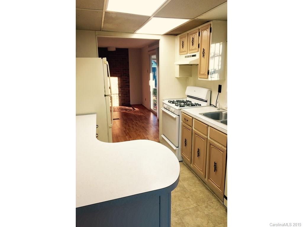 180 Adams Lane - Photo 10
