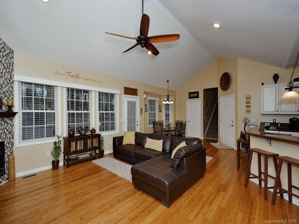 339 Emmas Grove Road - Photo 11