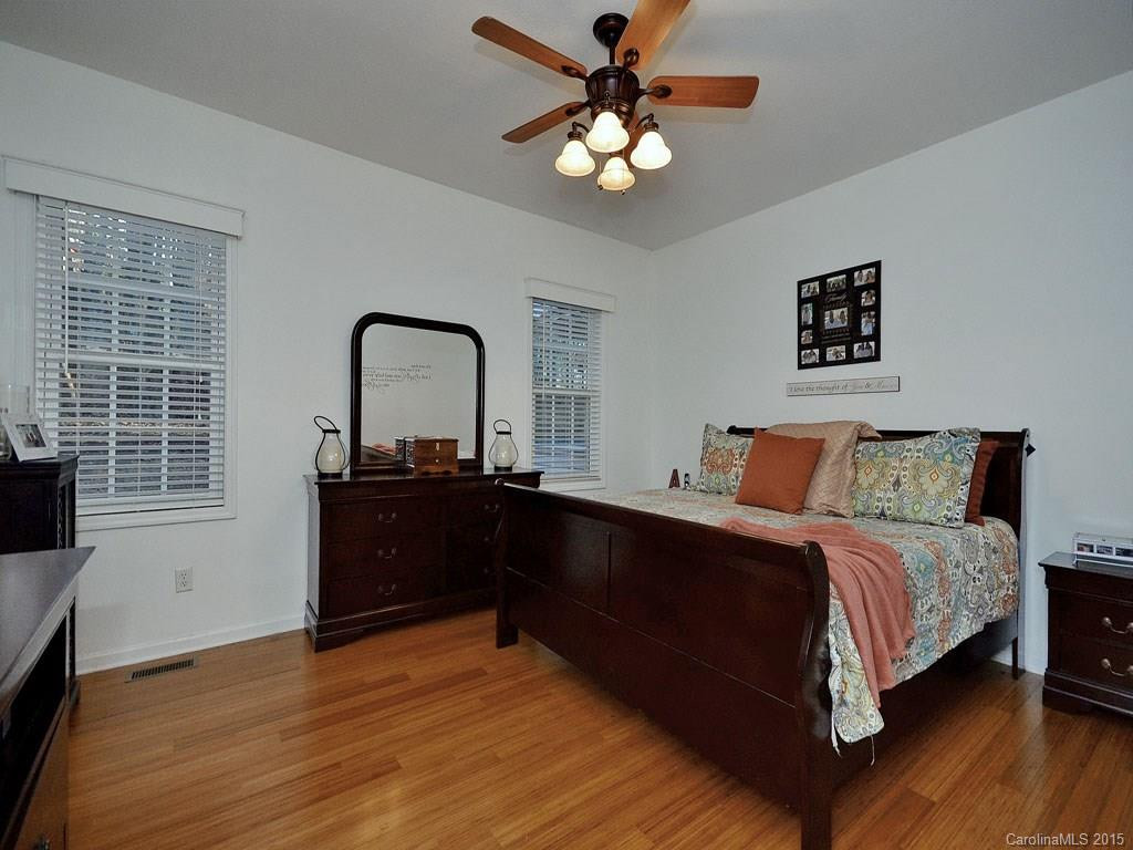 339 Emmas Grove Road - Photo 14
