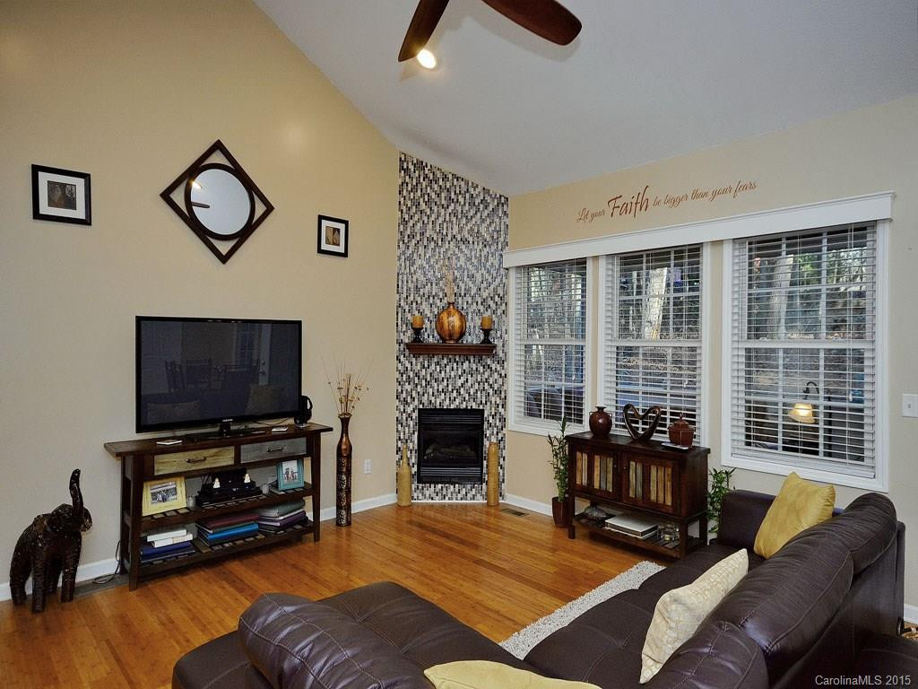 339 Emmas Grove Road - Photo 7