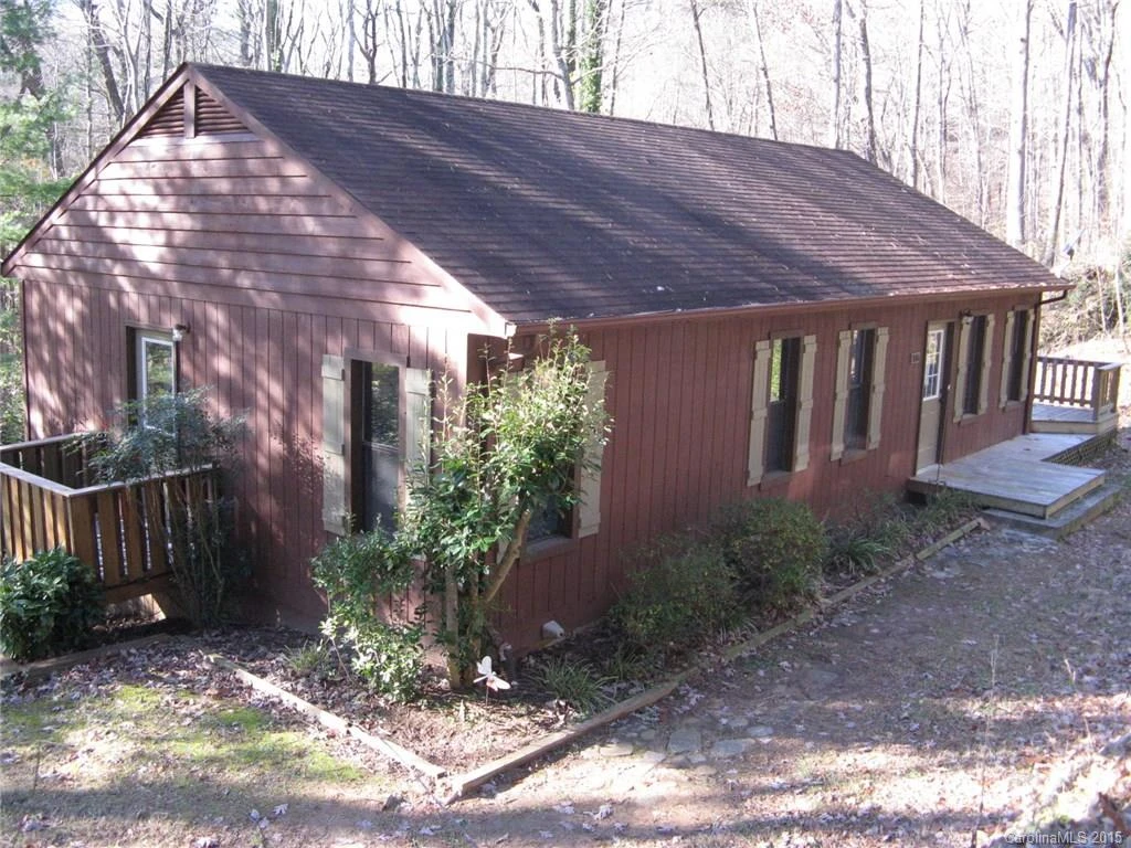 595 Vineyard Road