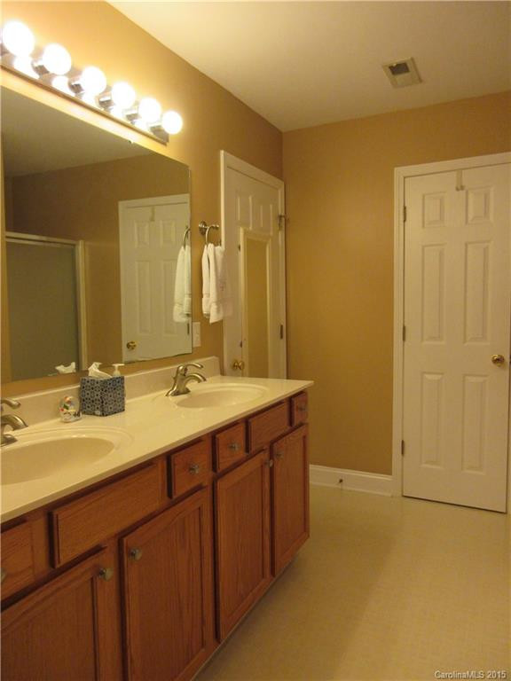 9 Collenwood Road - Photo 17