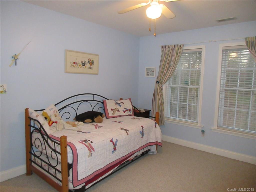 9 Collenwood Road - Photo 19
