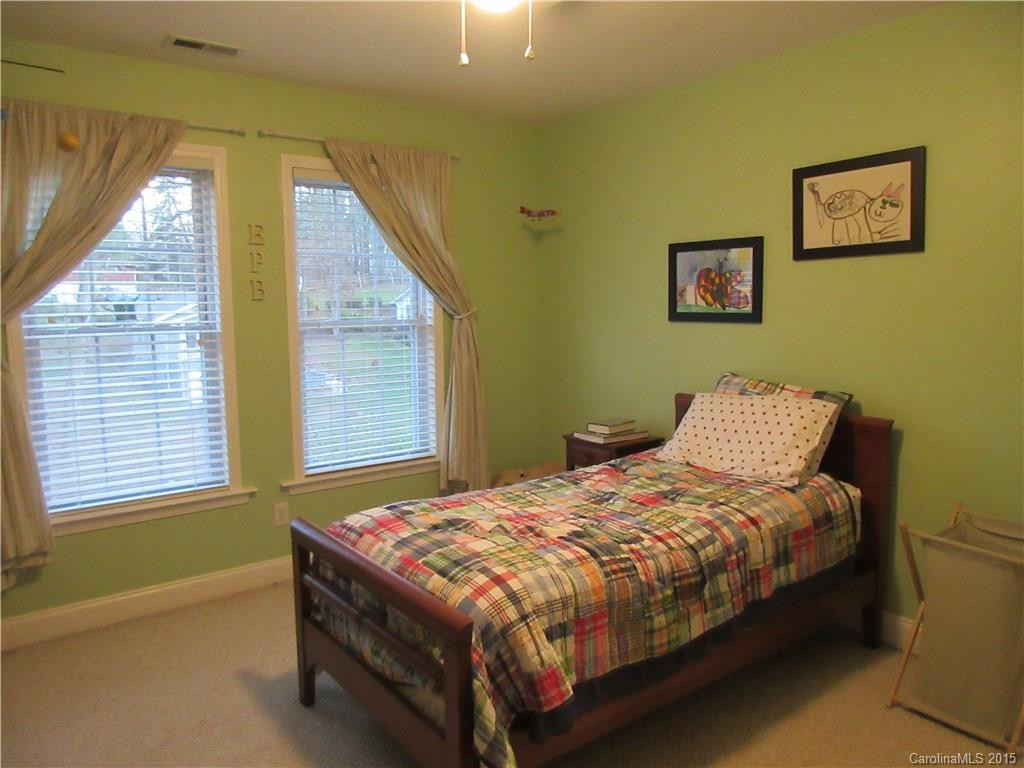 9 Collenwood Road - Photo 20