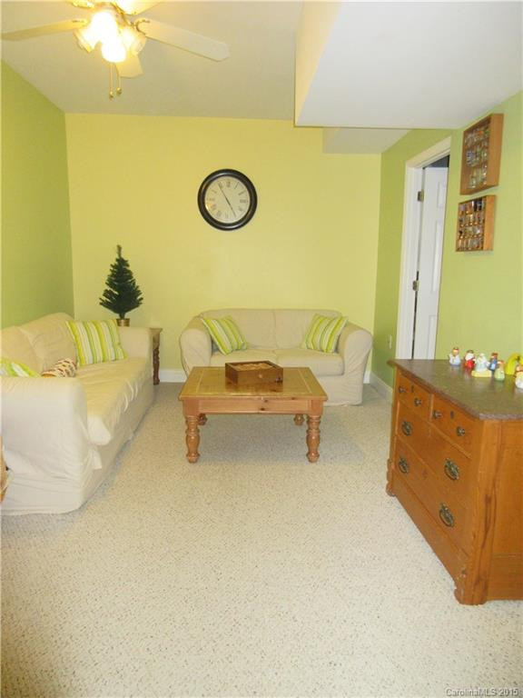 9 Collenwood Road - Photo 23