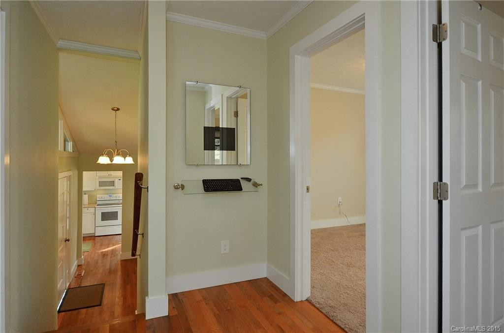 58 Cross Keys Lane - Photo 8