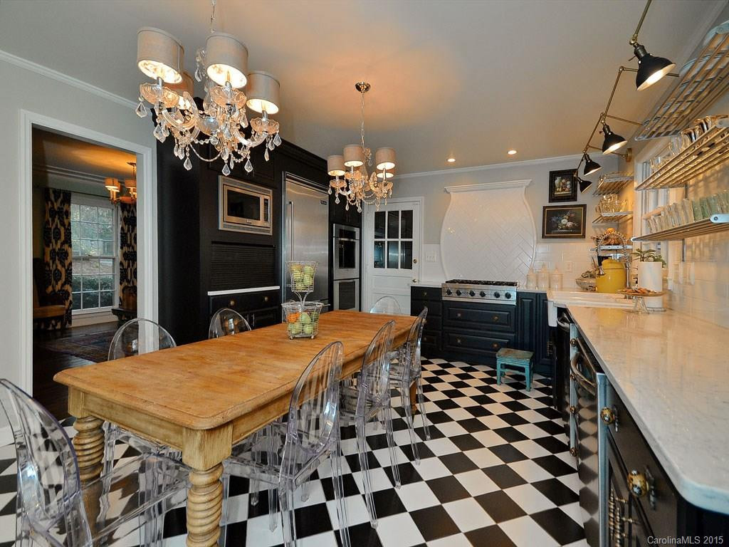 9 Holly Hill Road - Photo 10