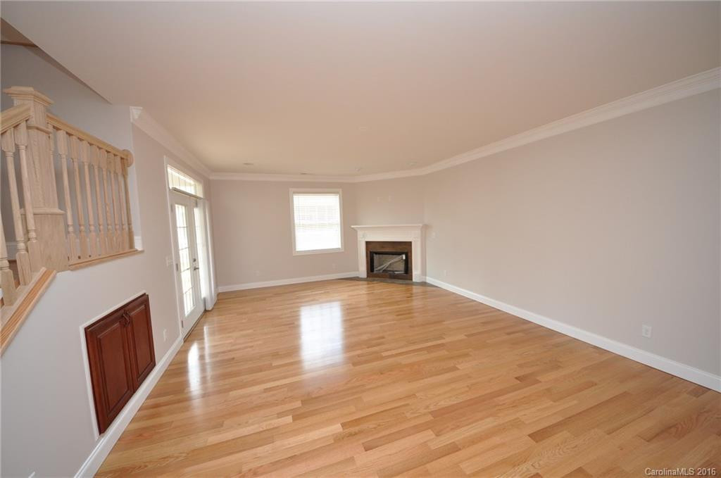 61 Blythe Commons Court #19 - Photo 2