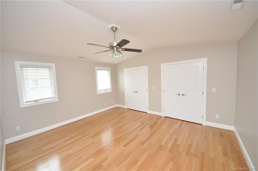 61 Blythe Commons Court #19 - Photo 3