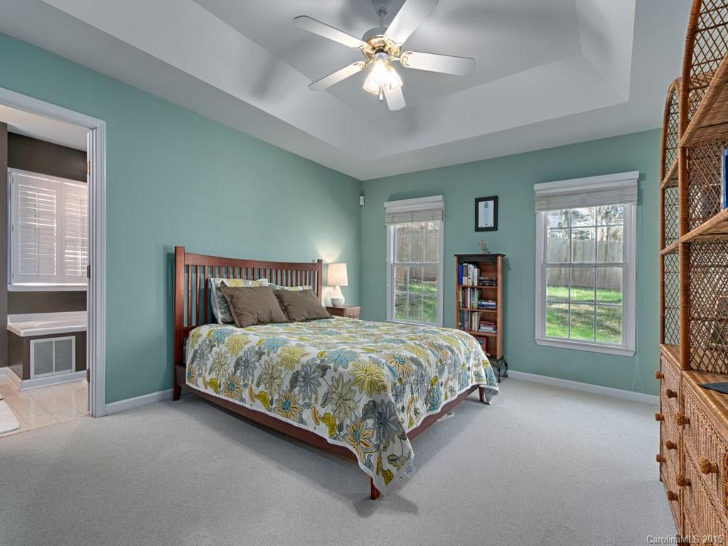 23 Collenwood Road - Photo 6