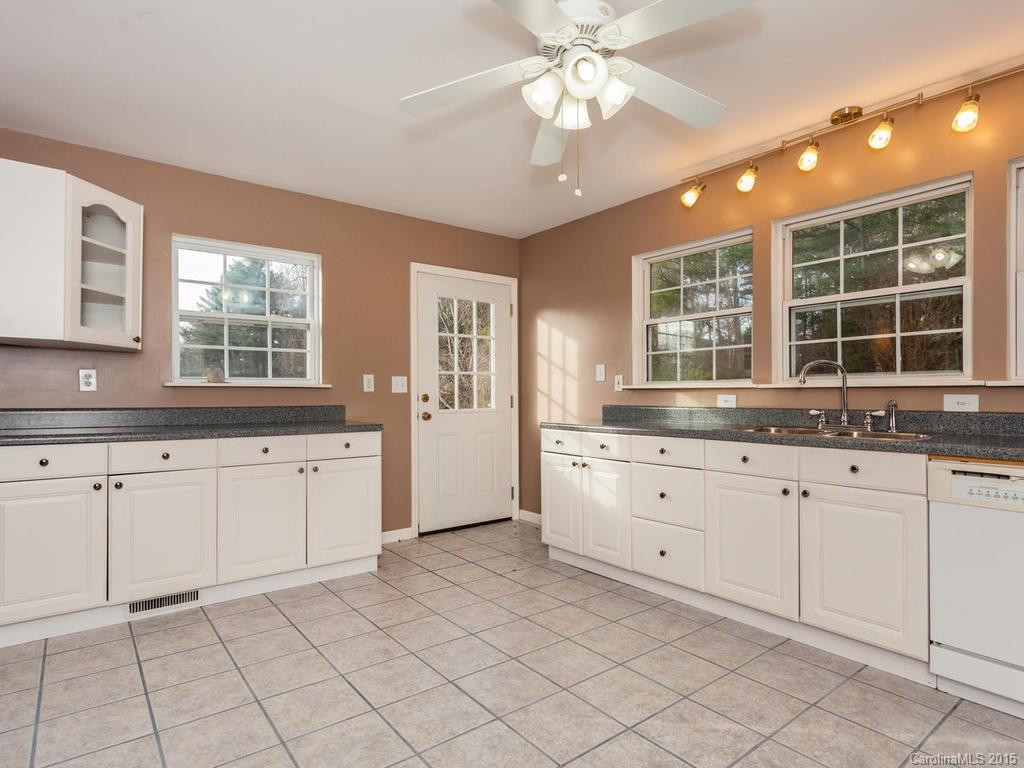 232 Bear Creek Road - Photo 7
