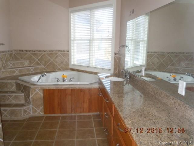 116 Pond View Drive #12 - Photo 7