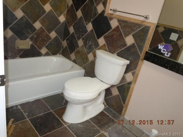 116 Pond View Drive #12 - Photo 9