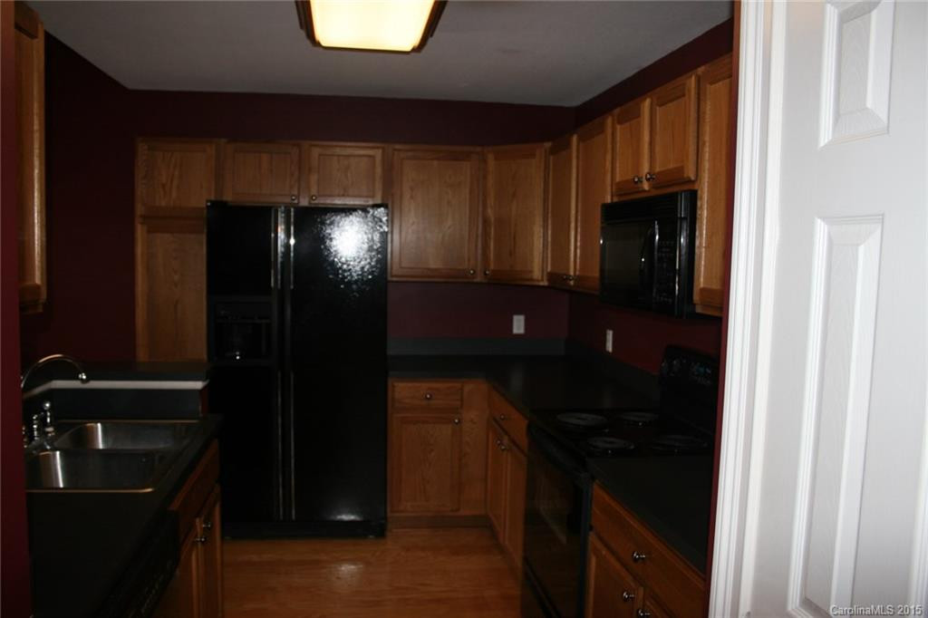 177 Ewbank Drive #D - Photo 3