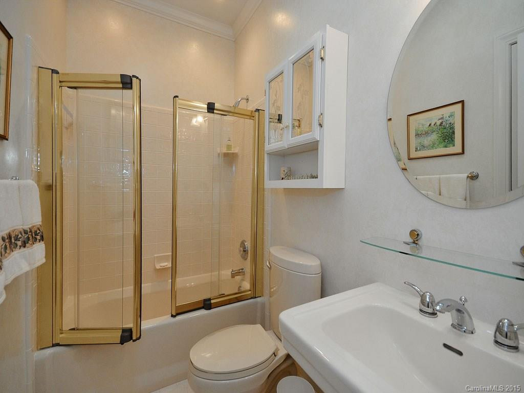 8 Ridgemont Drive - Photo 13