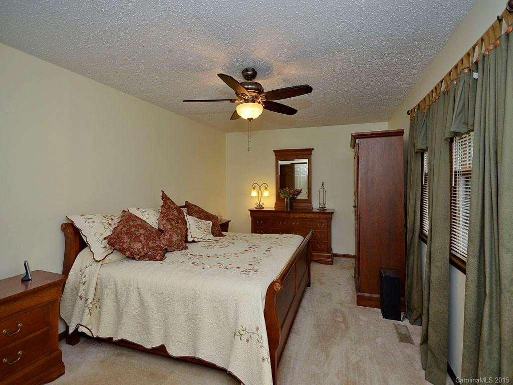 2 Delacy Drive - Photo 8
