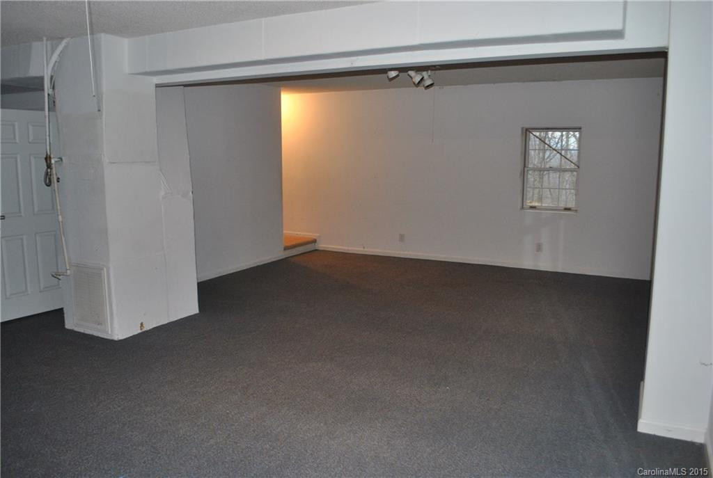 11 Aquina Mountain Road - Photo 22