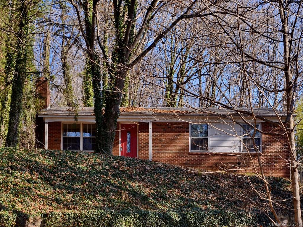 7 Lakeside Drive - Photo 2