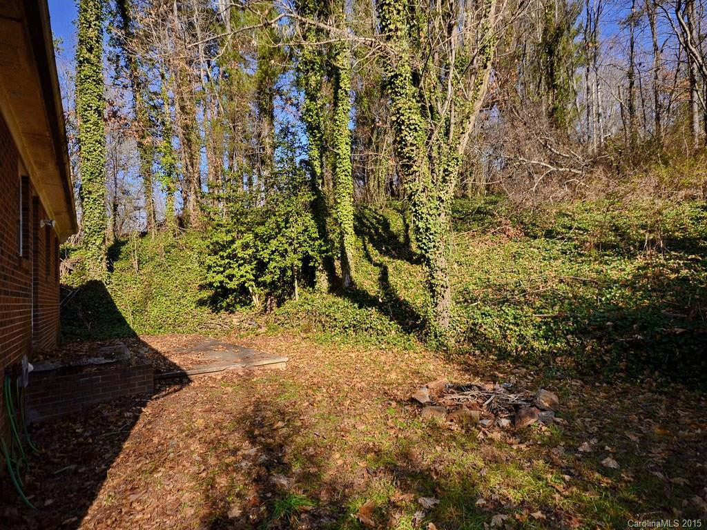 7 Lakeside Drive - Photo 14