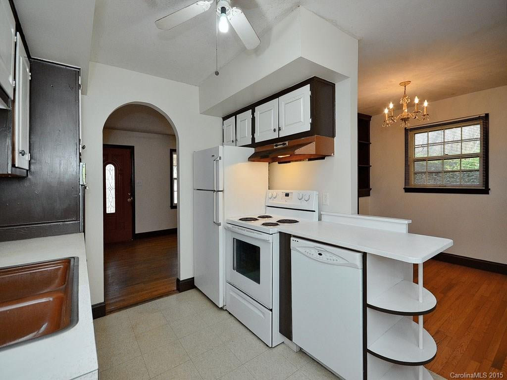 7 Lakeside Drive - Photo 6
