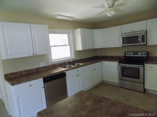 161 Kings Drive - Photo 3