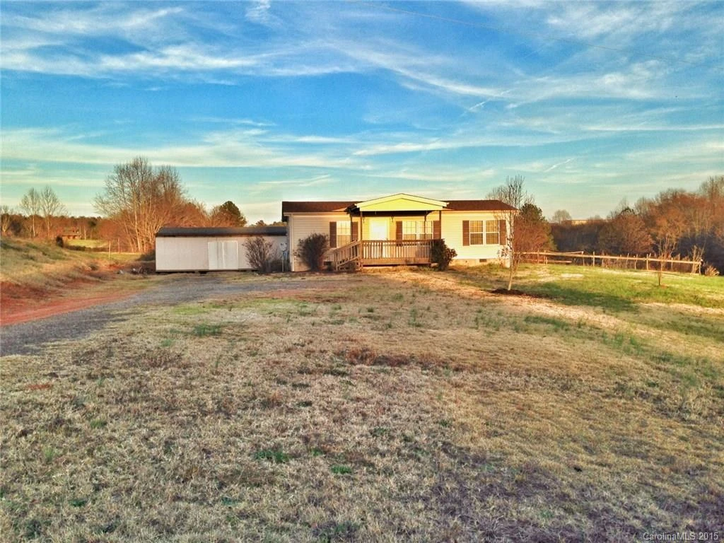 244 Whistle Stop Farm Drive