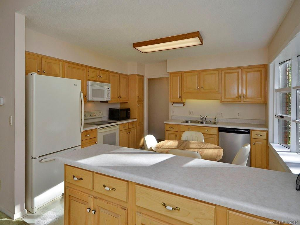 228 Park Lane #148 - Photo 4