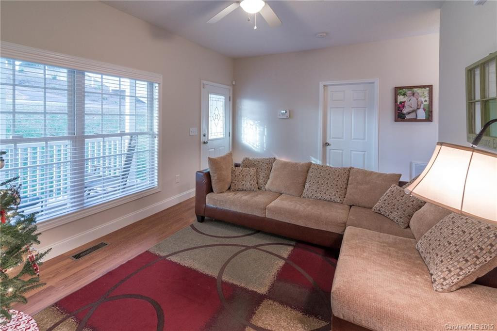 53 Winterwind Drive - Photo 6