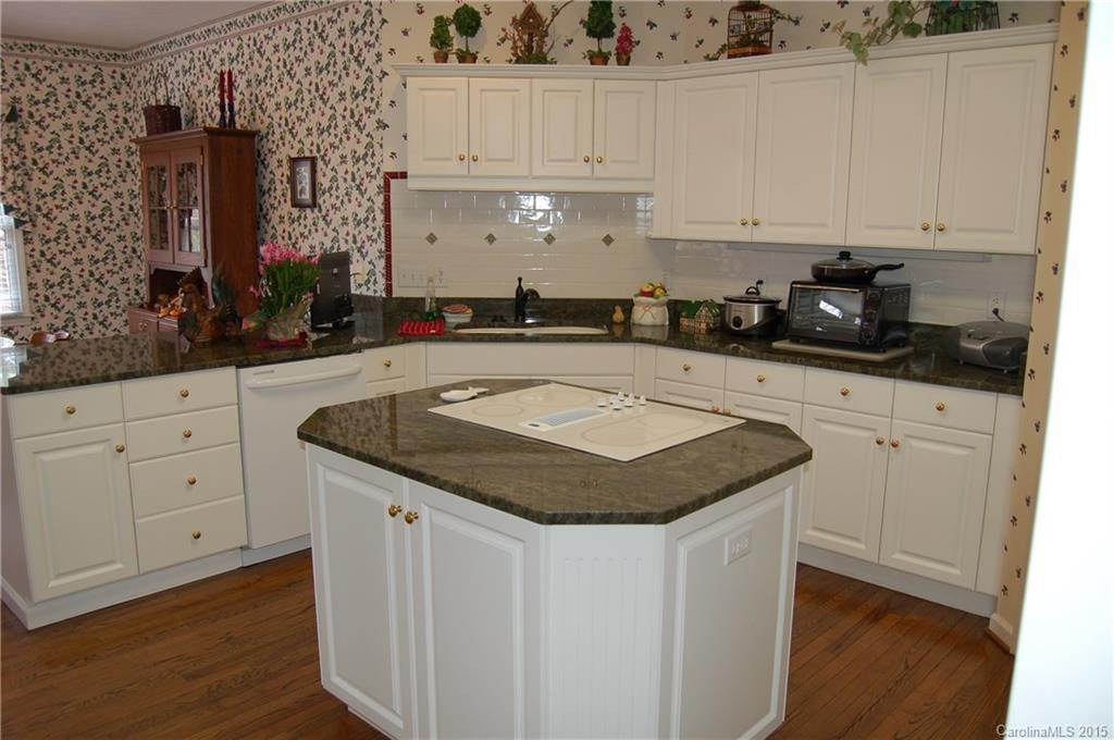 118 Founders Drive - Photo 14