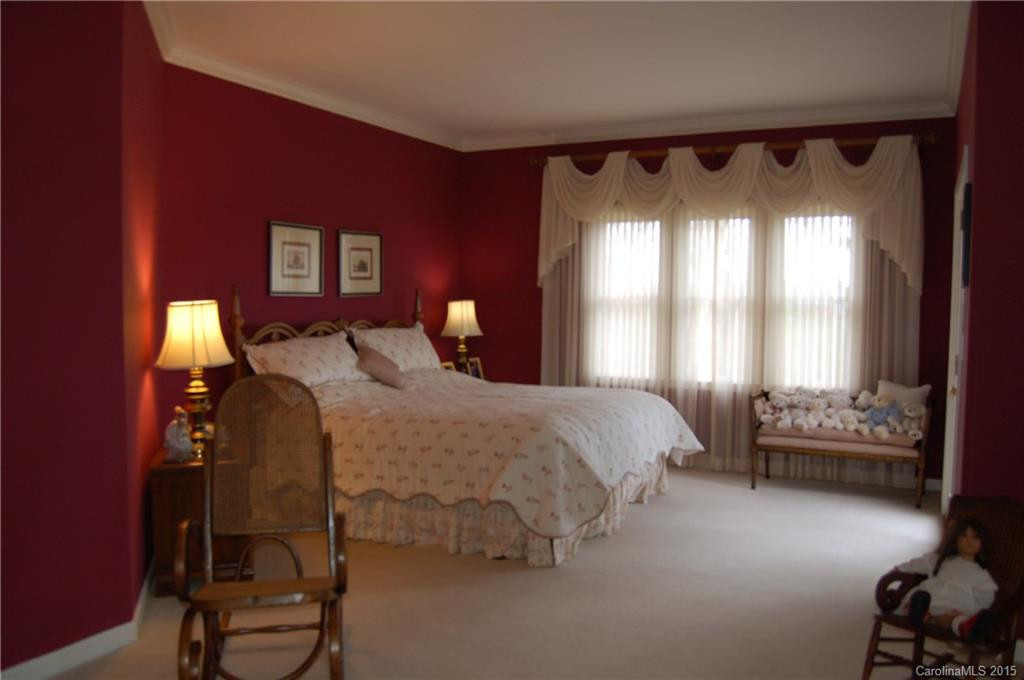 118 Founders Drive - Photo 16