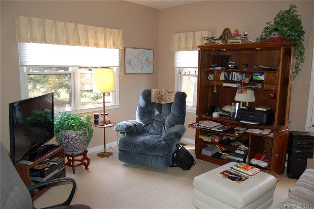 118 Founders Drive - Photo 20