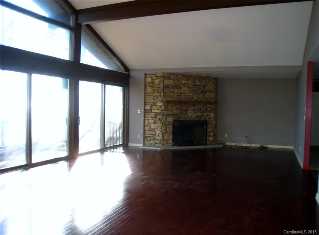 3521 Howard Gap Road - Photo 2