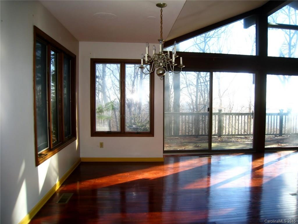 3521 Howard Gap Road - Photo 3