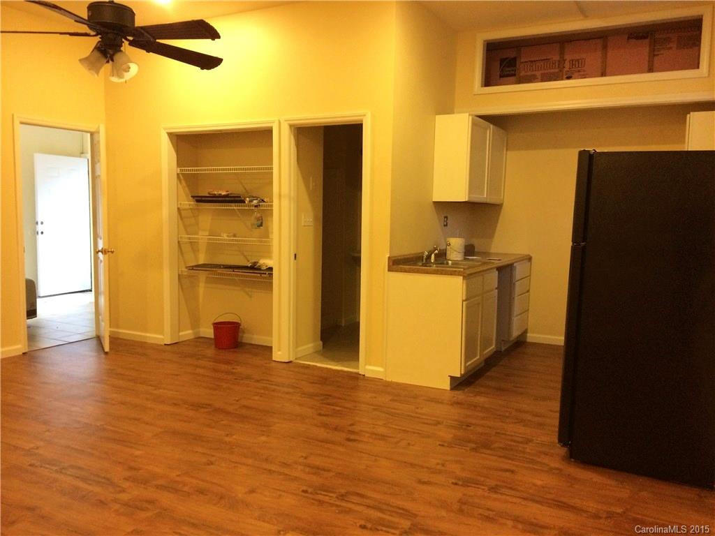 40 Lake Avenue - Photo 4
