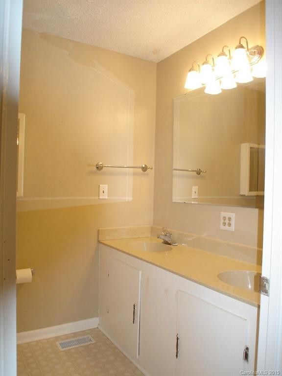 60 Blade Road #8 - Photo 10