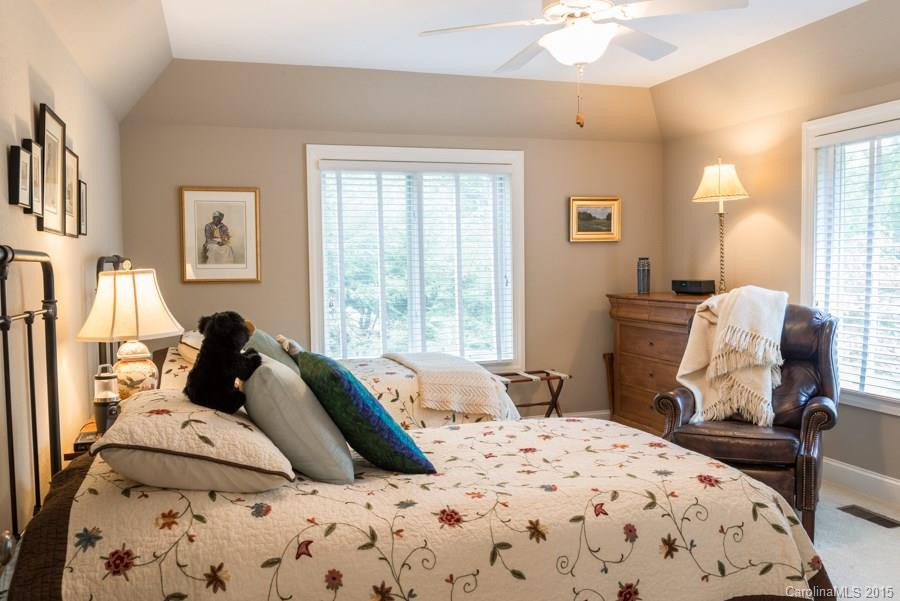 116 Mecklenburg Circle - Photo 14