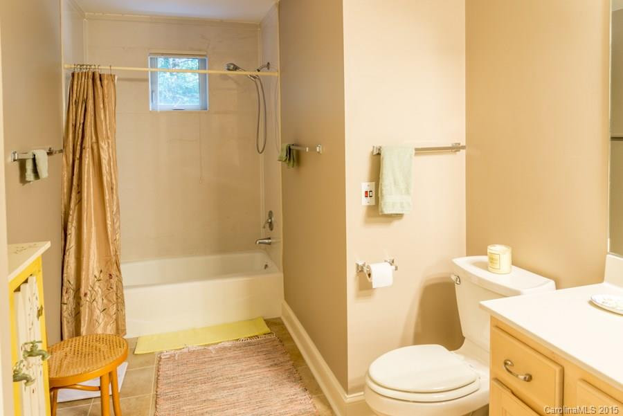 116 Mecklenburg Circle - Photo 17