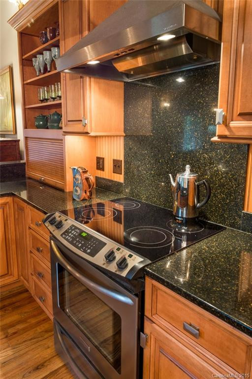 116 Mecklenburg Circle - Photo 10
