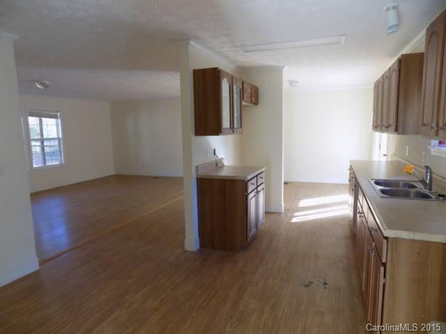 1002 Hamilton Road - Photo 11